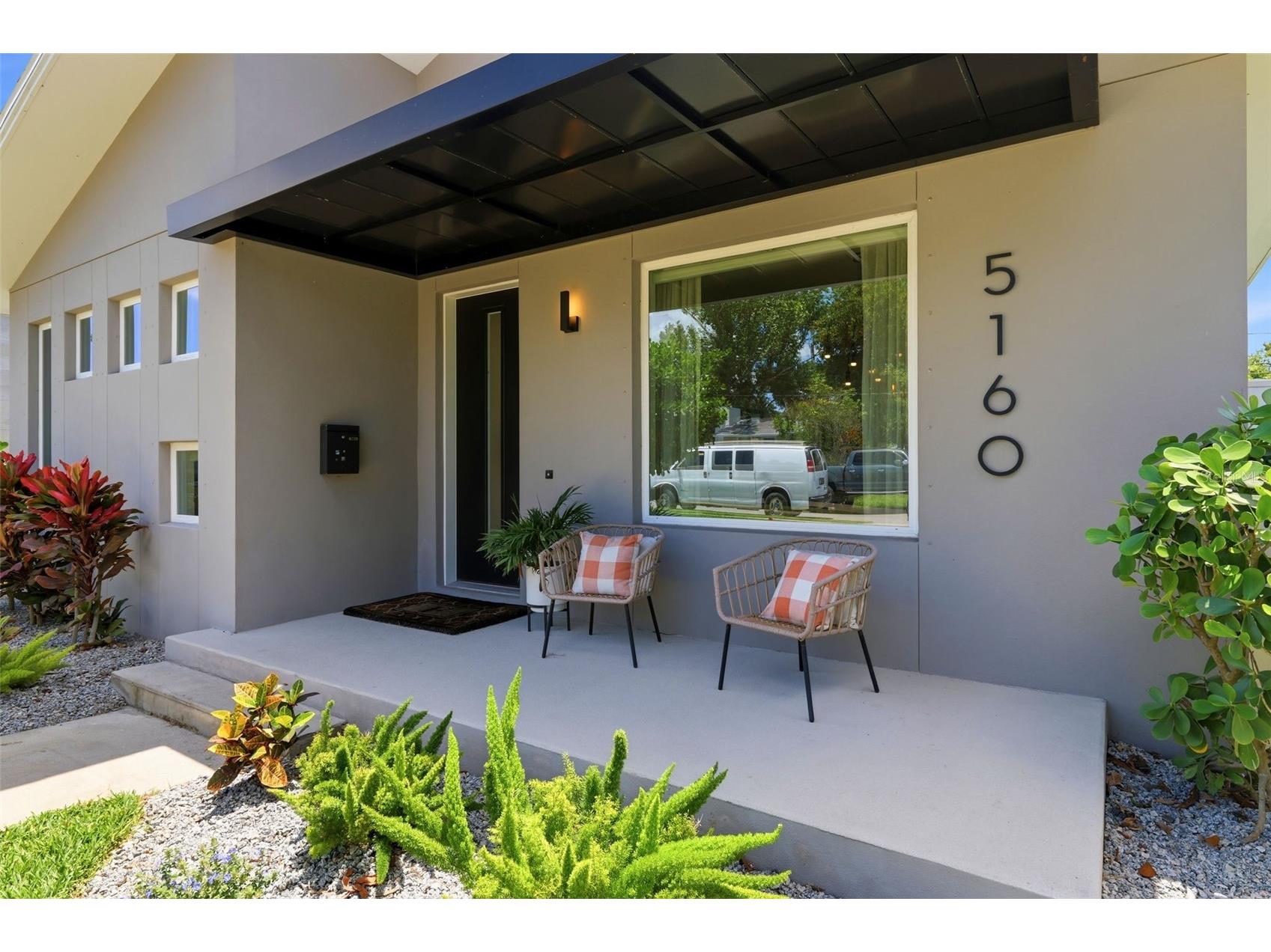 5160 Dartmouth Avenue N Saint Petersburg FL 33710 TB8506399 image3