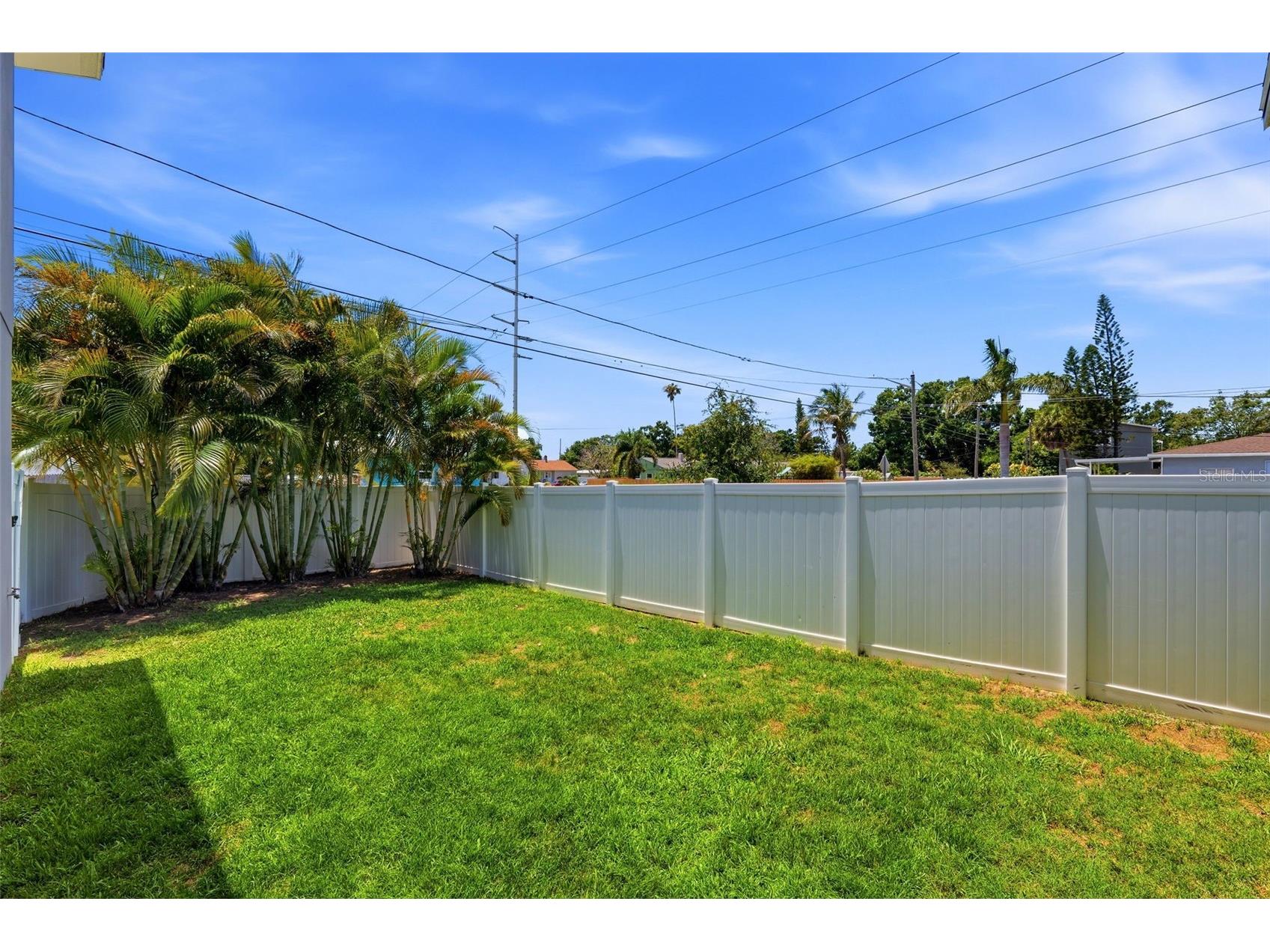 5160 Dartmouth Avenue N Saint Petersburg FL 33710 TB8506399 image48