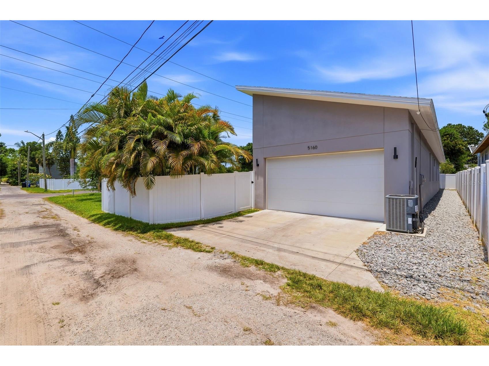 5160 Dartmouth Avenue N Saint Petersburg FL 33710 TB8506399 image50