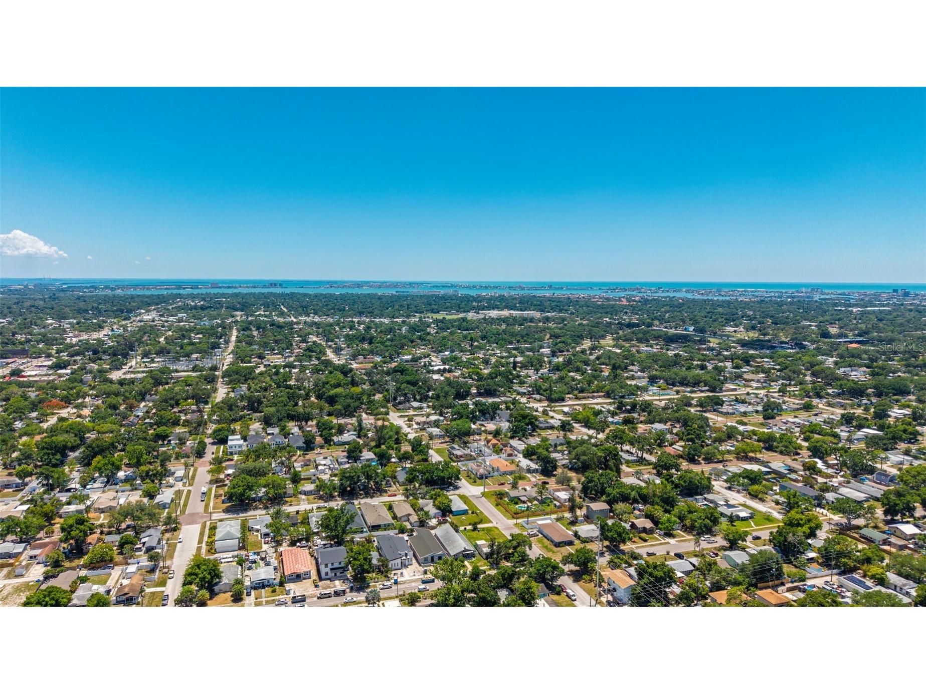 5160 Dartmouth Avenue N Saint Petersburg FL 33710 TB8506399 image56