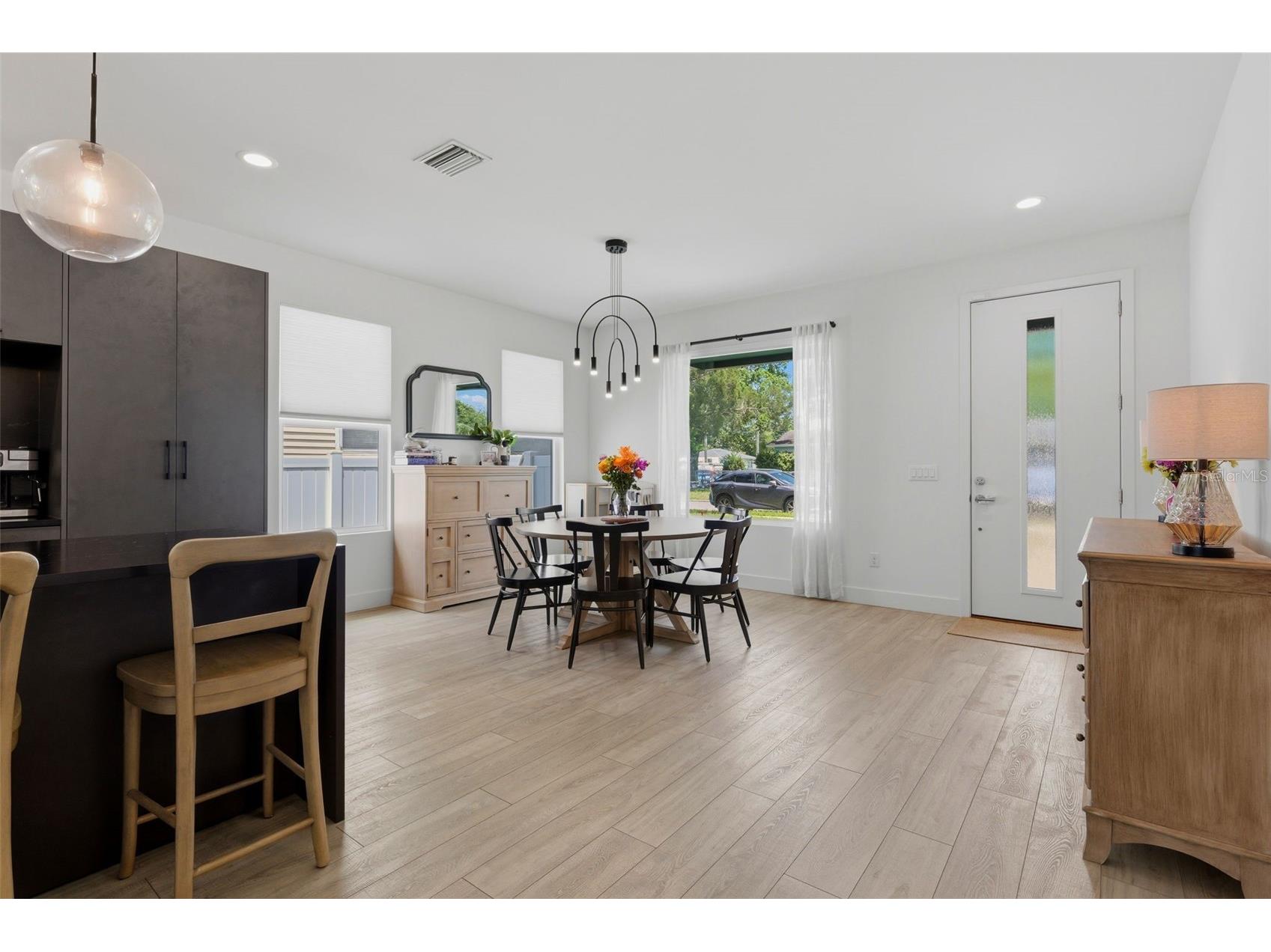 5160 Dartmouth Avenue N Saint Petersburg FL 33710 TB8506399 image6