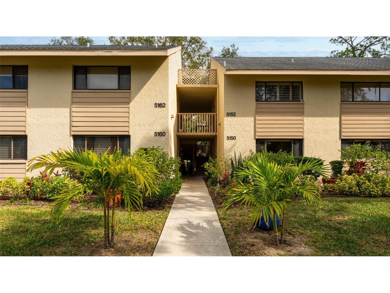 5160 Harpers Croft #17 Sarasota FL 34235 A4596706 image1