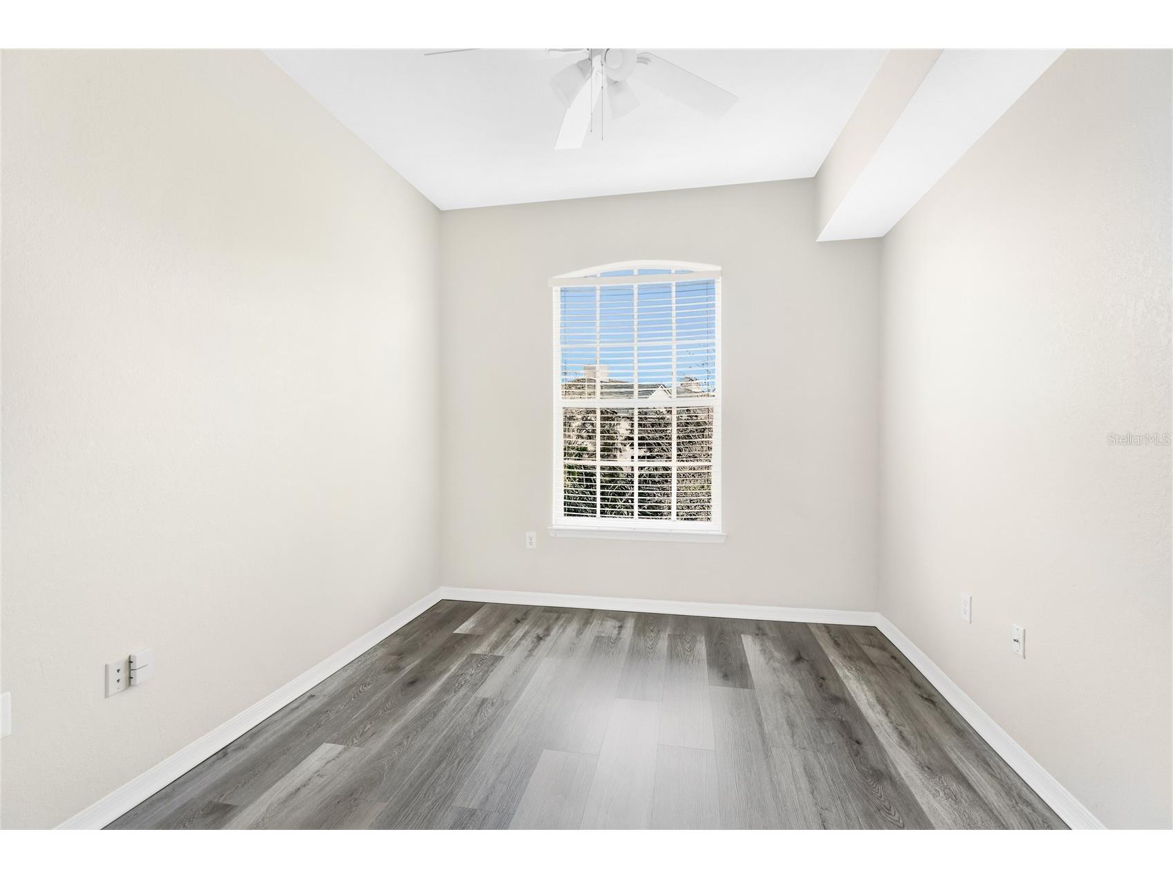 5160 Northridge Road #301 Sarasota FL 34238 A4686600 image15