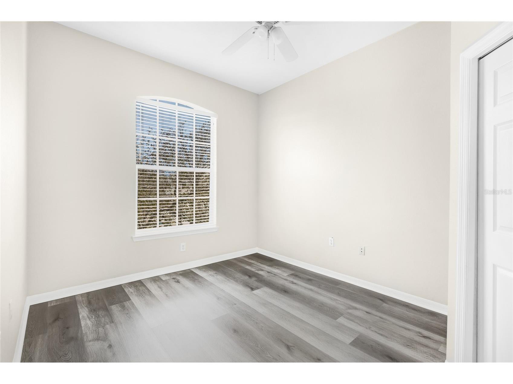 5160 Northridge Road #301 Sarasota FL 34238 A4686600 image18