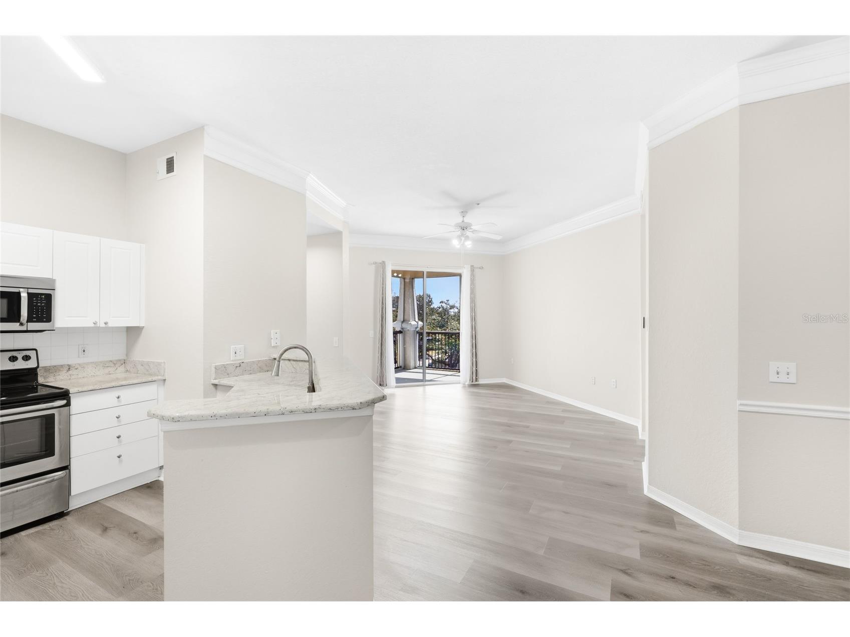 5160 Northridge Road #301 Sarasota FL 34238 A4686600 image4