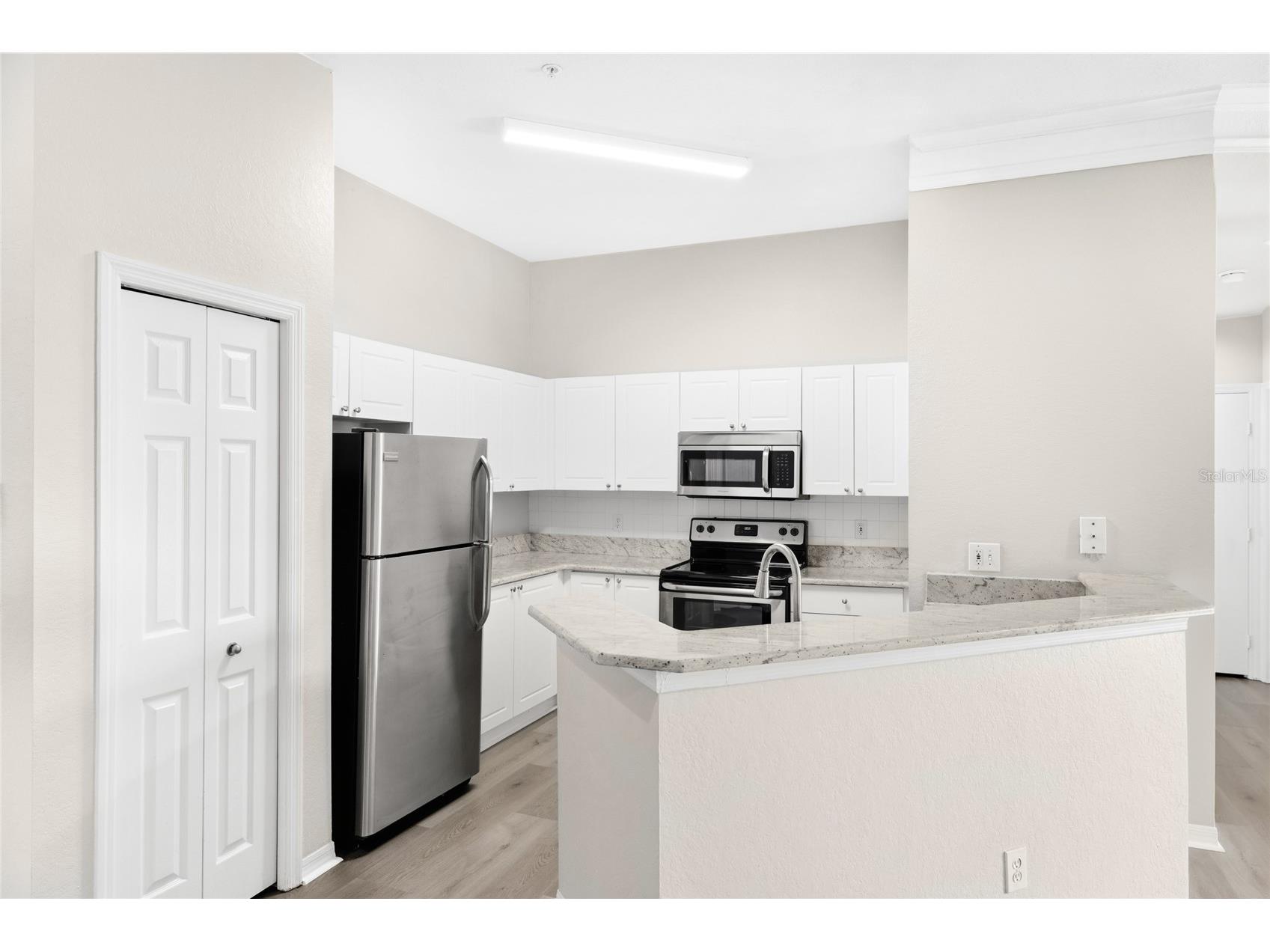 5160 Northridge Road #301 Sarasota FL 34238 A4686600 image5