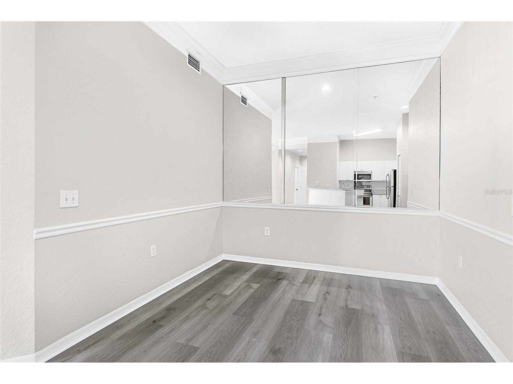 5160 Northridge Road #301 Sarasota FL 34238 A4686600 image8