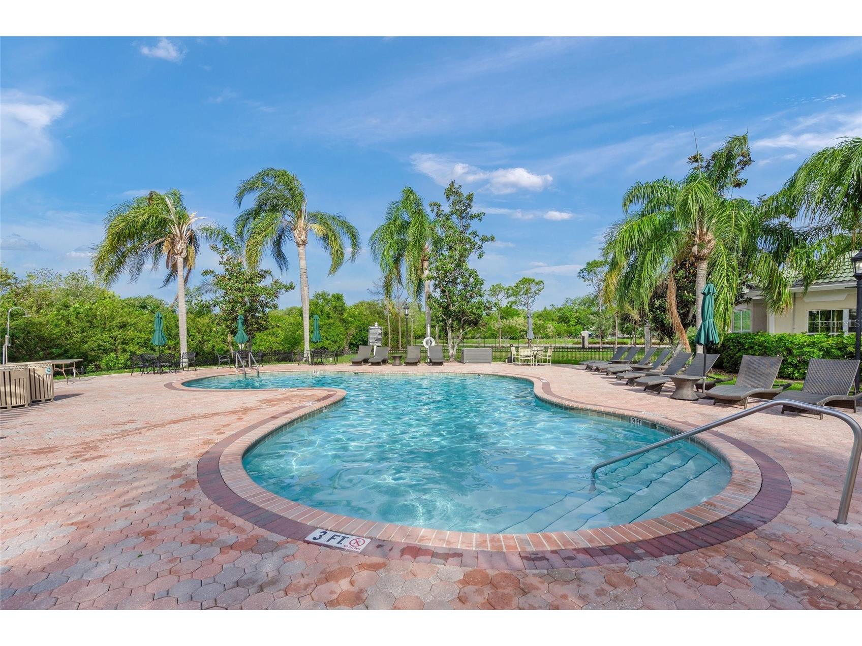 5160 Northridge Road #302 Sarasota FL 34238 A4690121 image24