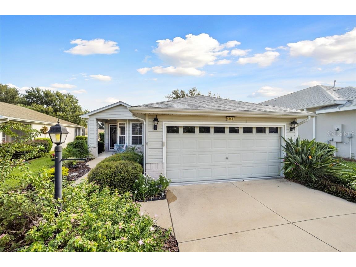 5160 Portsmouth Street Tavares FL 32778 G5073658 image1