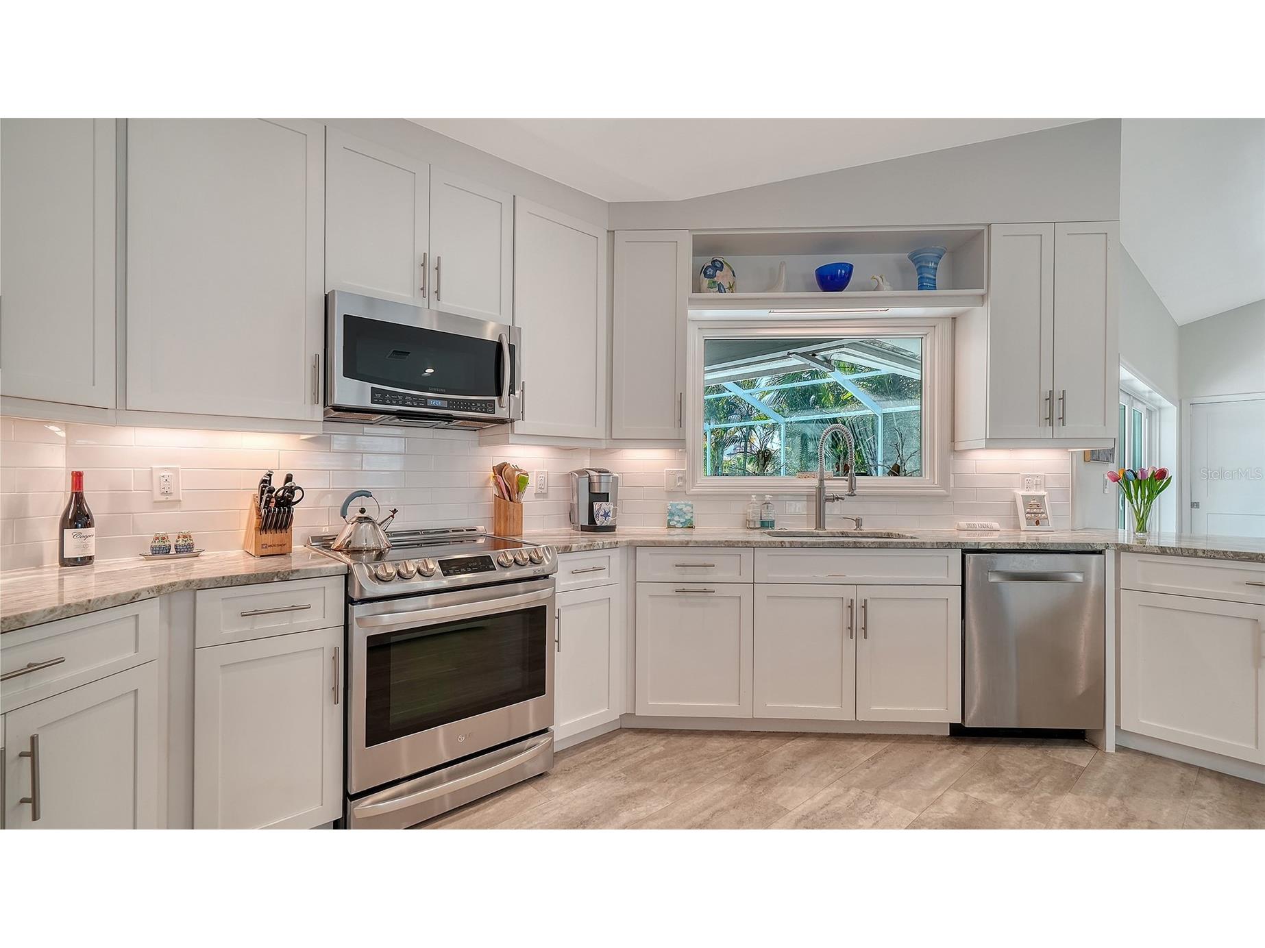 5161 Flicker Field Circle Sarasota FL 34231 A4697729 image22