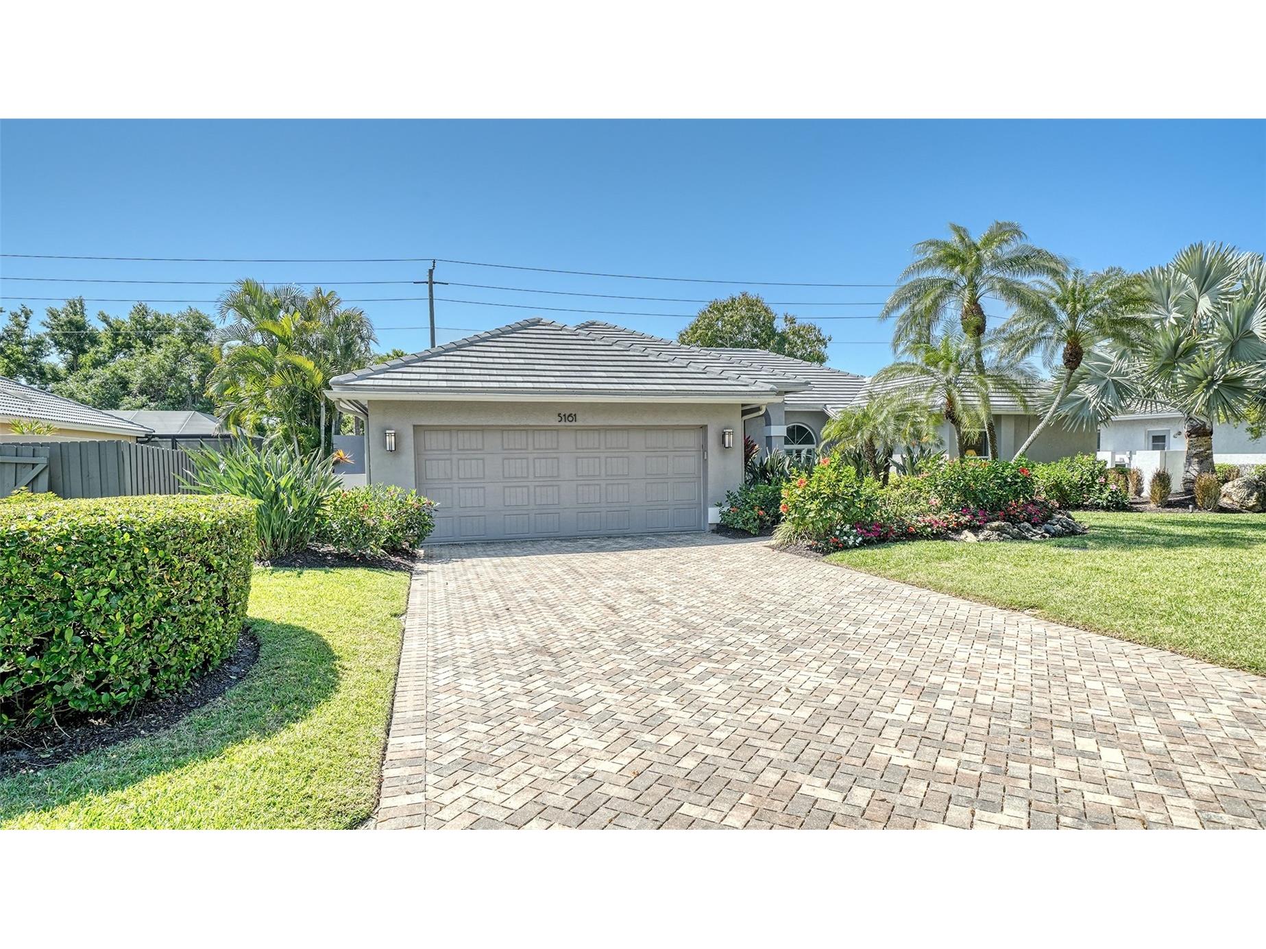 5161 Flicker Field Circle Sarasota FL 34231 A4697729 image3