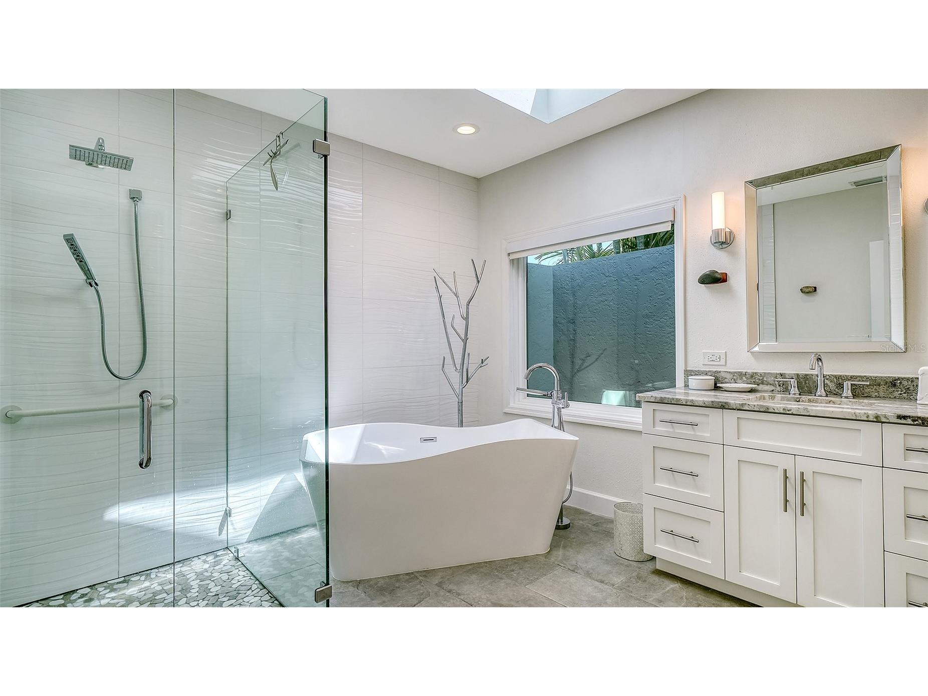 5161 Flicker Field Circle Sarasota FL 34231 A4697729 image30