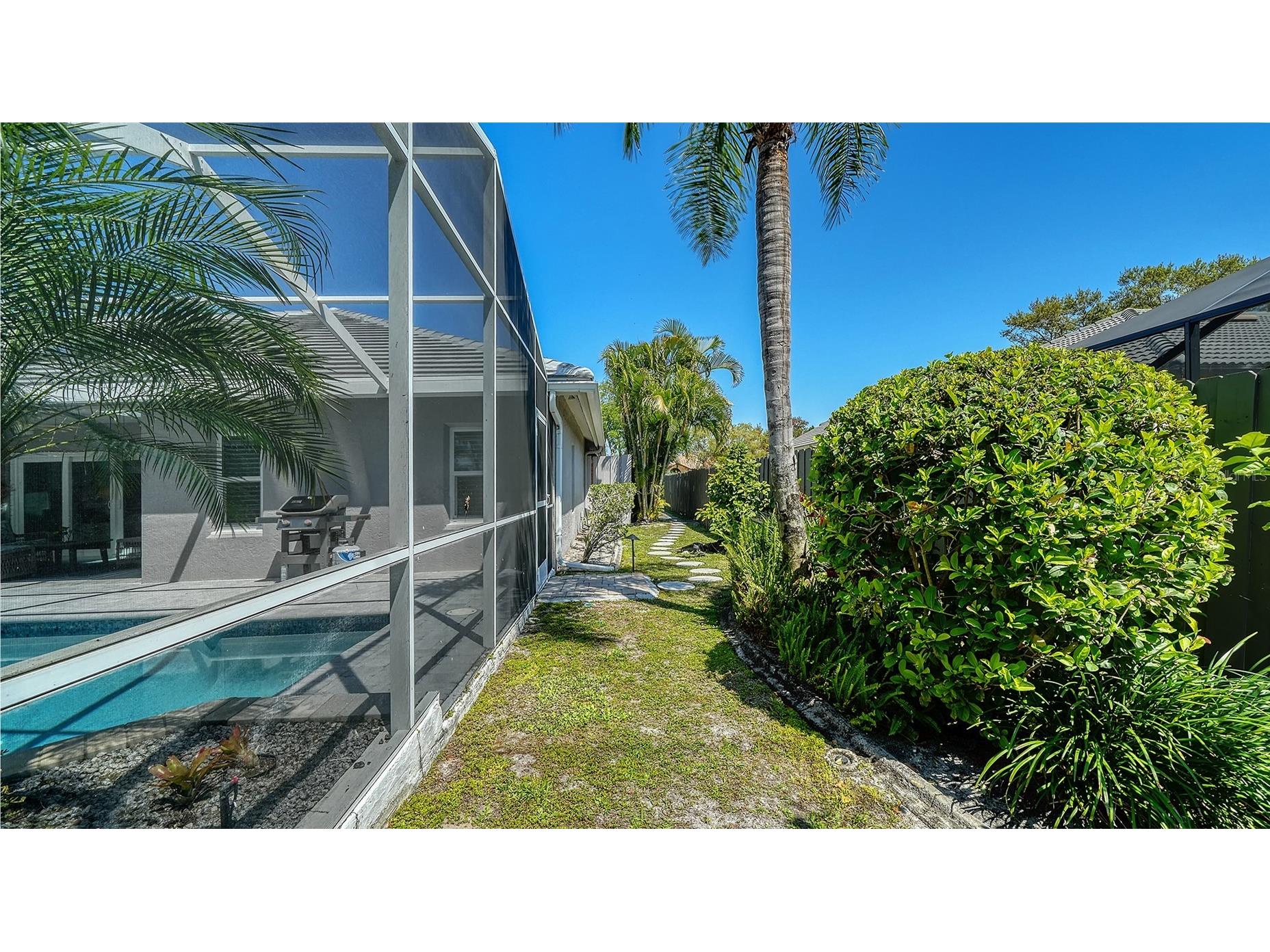 5161 Flicker Field Circle Sarasota FL 34231 A4697729 image50