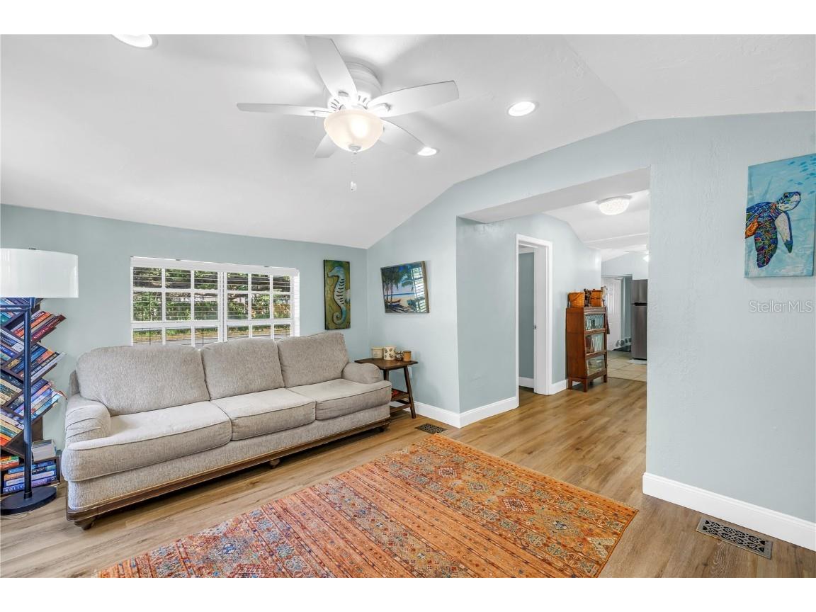 5161 Rena Street N Saint Petersburg FL 33709 TB8438913 image7