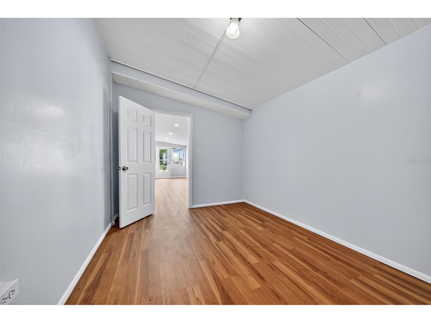 5162 Boca Raton Avenue Sarasota FL 34234 A4669539 image12
