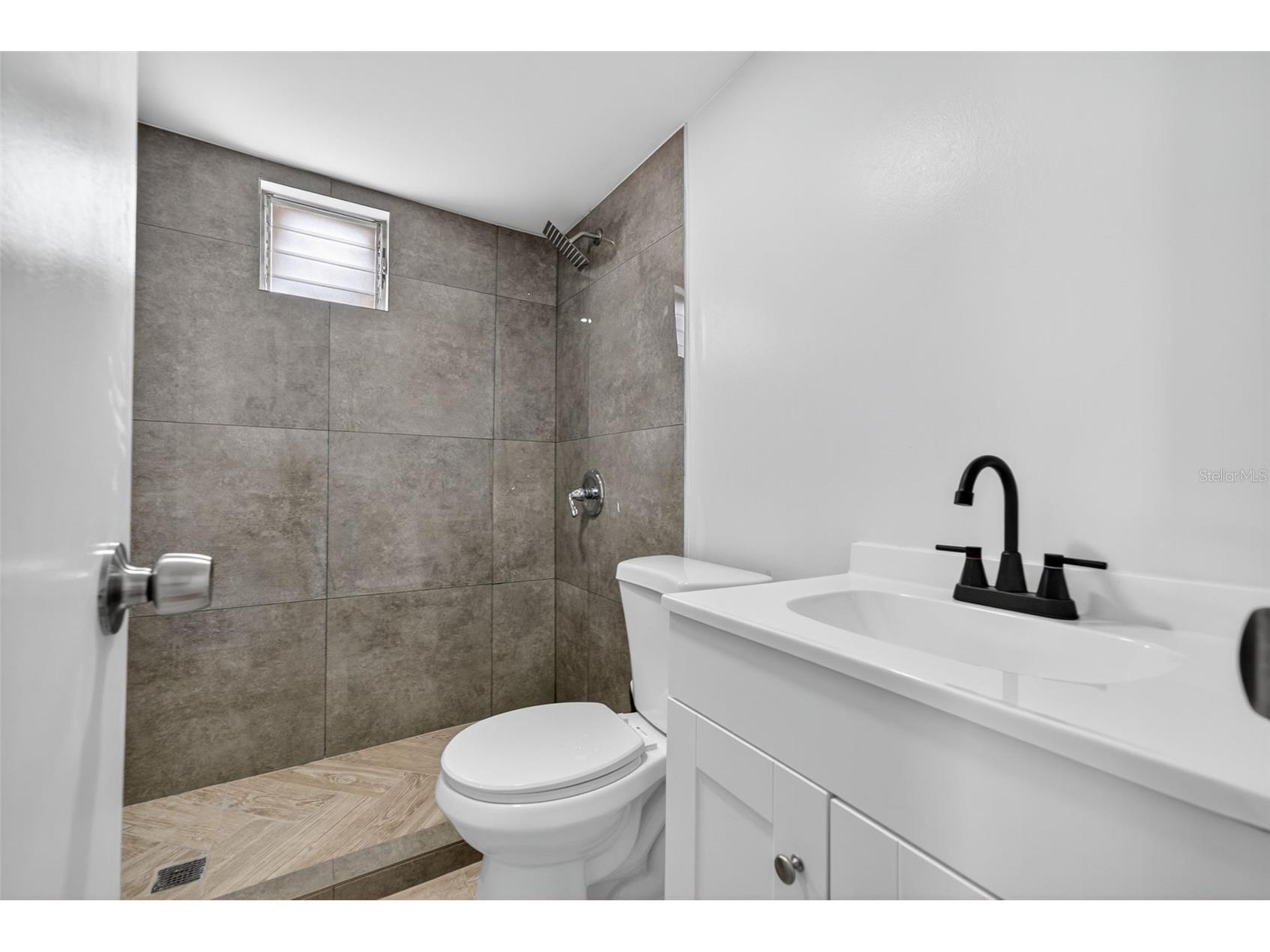 5162 Boca Raton Avenue Sarasota FL 34234 A4669539 image20
