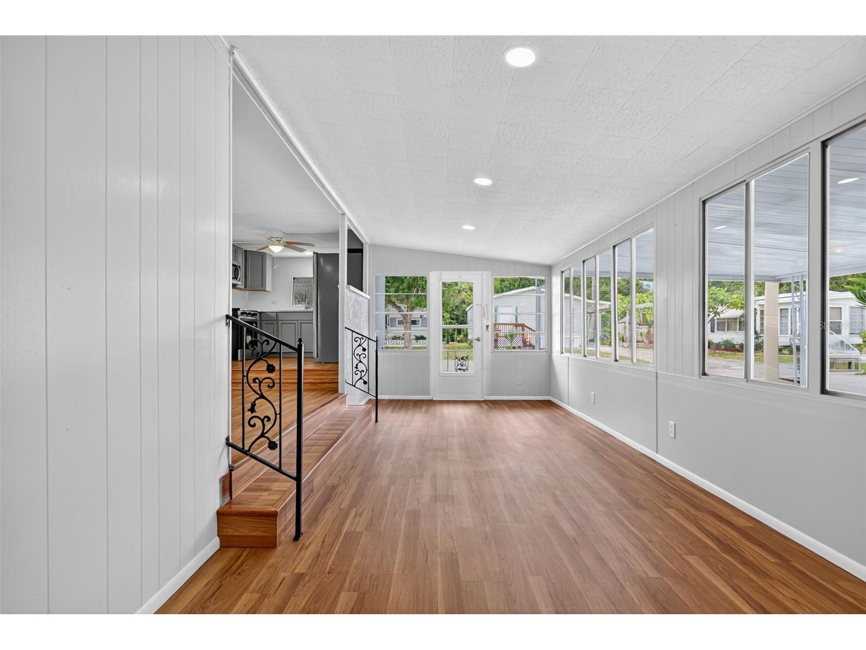 5162 Boca Raton Avenue Sarasota FL 34234 A4669539 image8
