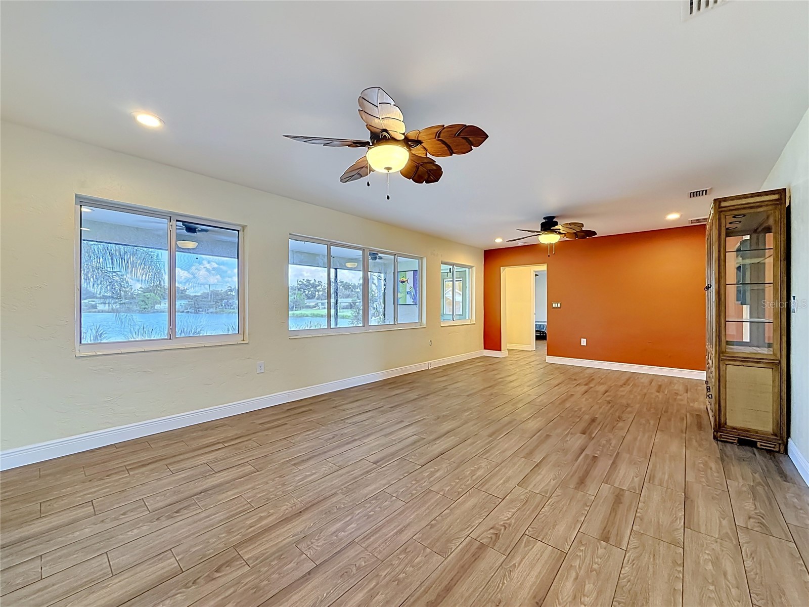 5163 60th Way N Kenneth City FL 33709 TB8511346 image25