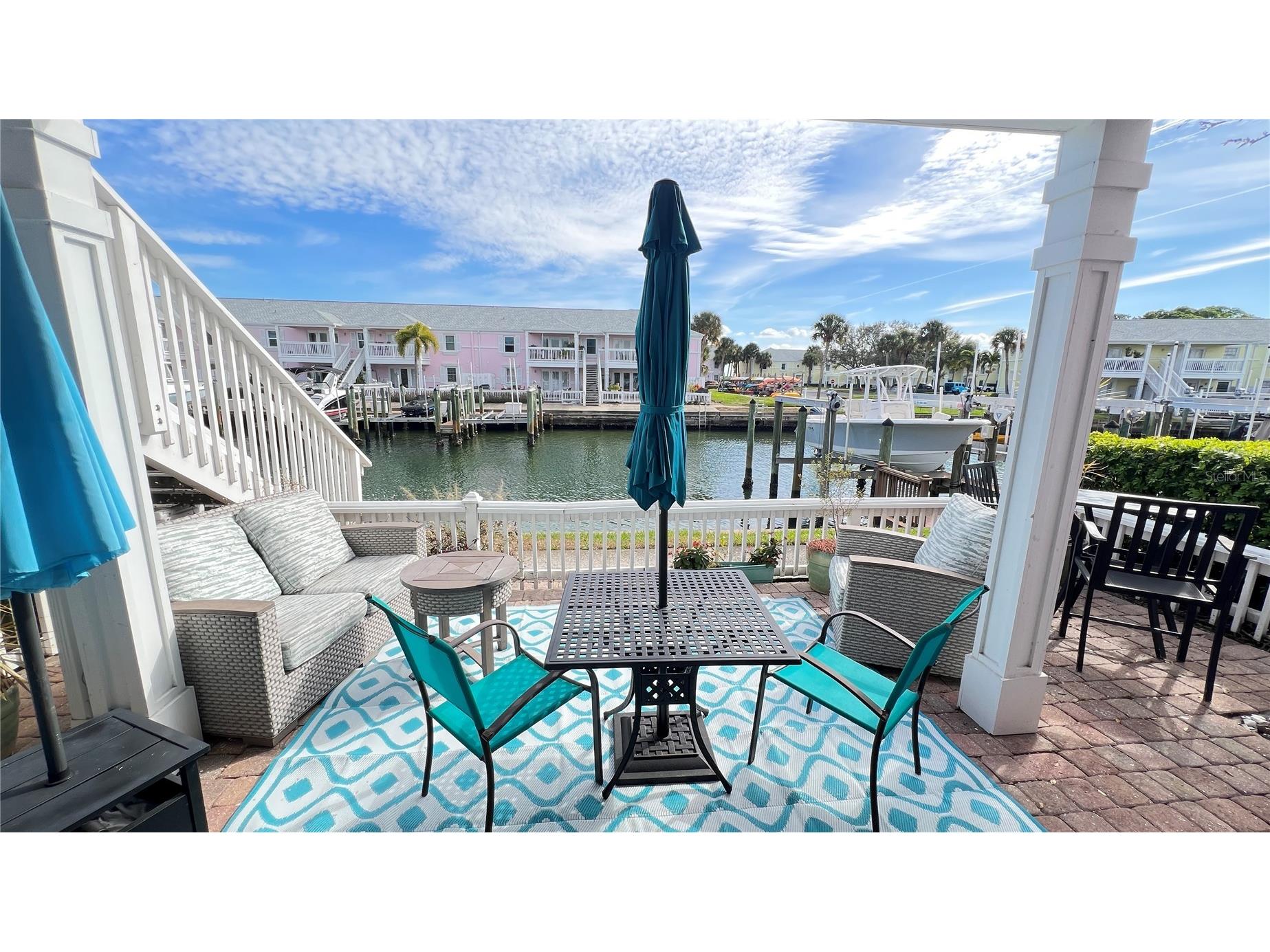 5164 Beach Drive SE #B FURNISHED Saint Petersburg FL 33705 - TAMPA BAY TB8507658 image1