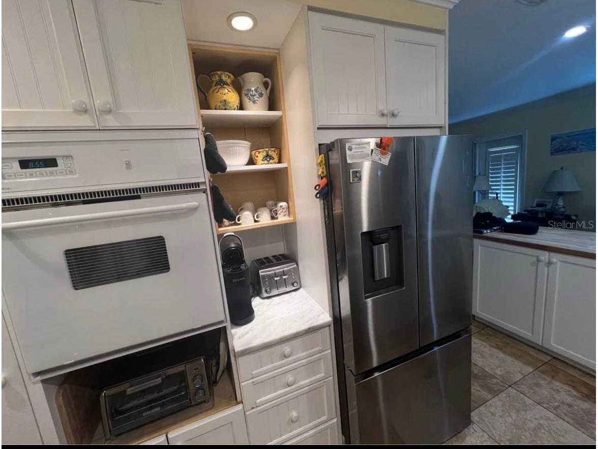 5164 Beach Drive SE #B FURNISHED Saint Petersburg FL 33705 - TAMPA BAY TB8507658 image4