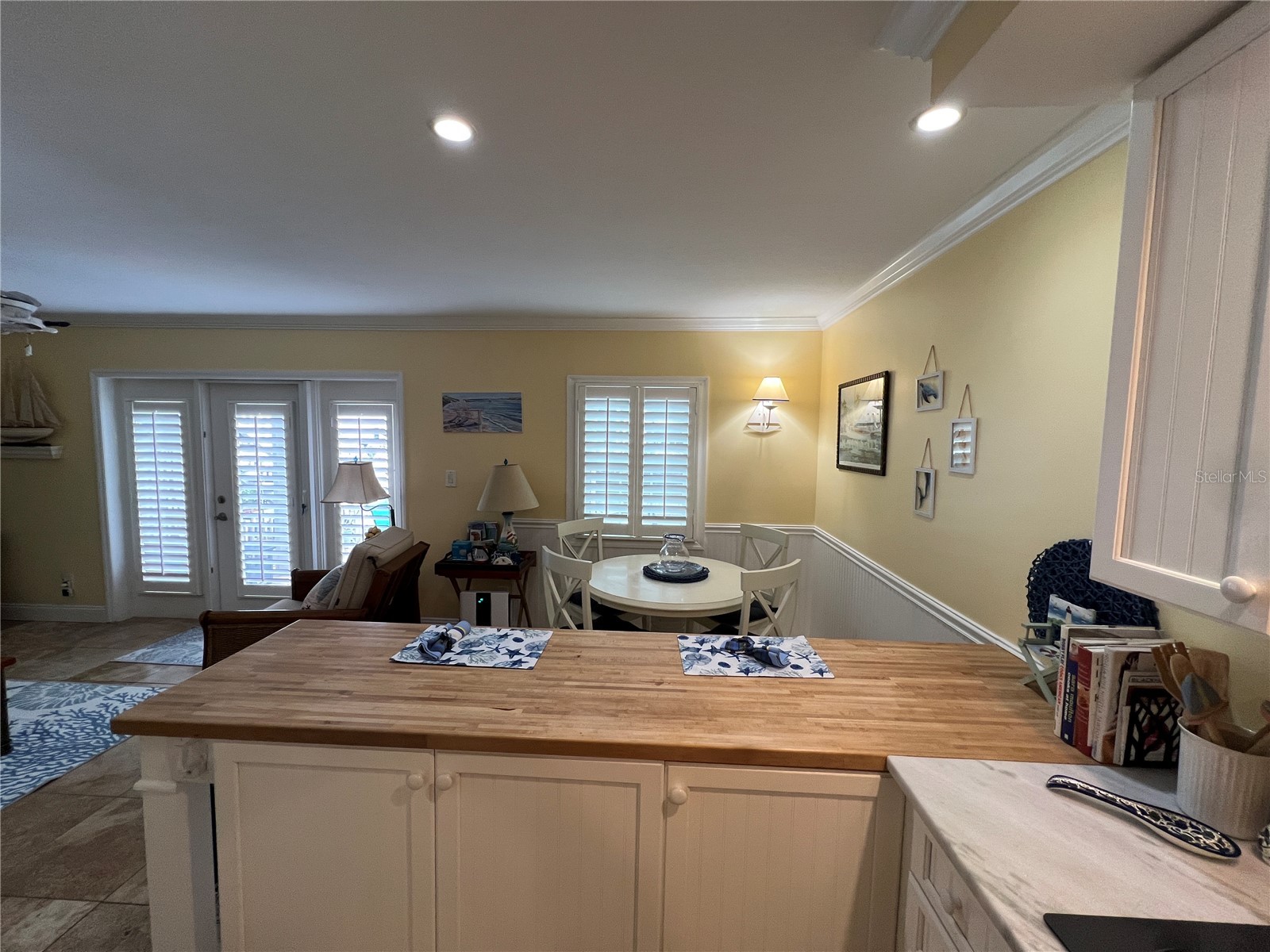 5164 Beach Drive SE #B FURNISHED Saint Petersburg FL 33705 - TAMPA BAY TB8507658 image7