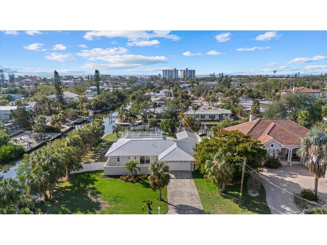 5164 Windward Avenue Sarasota FL 34242 A4660714 image1