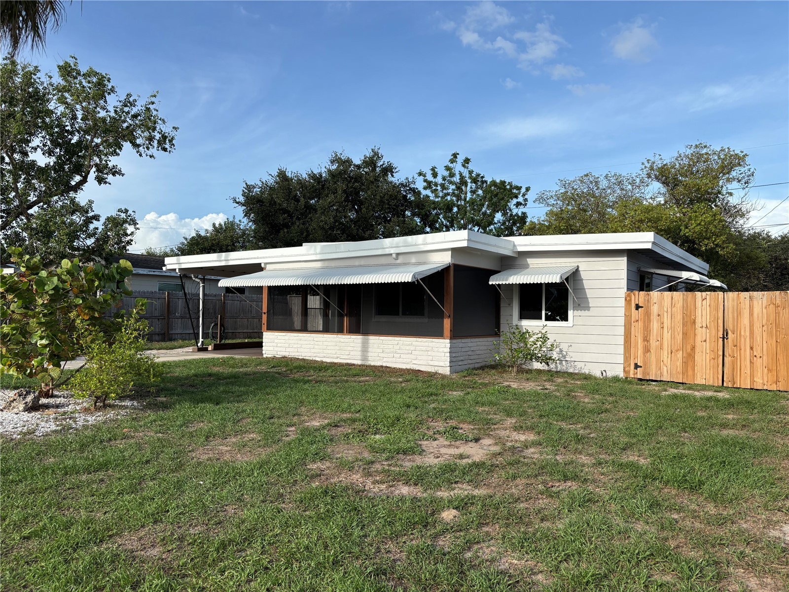 5165 104th Way N Saint Petersburg FL 33708 OM725337 image2