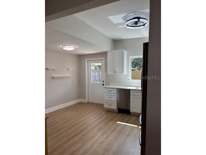 5165 104th Way N Saint Petersburg FL 33708 OM725337 image8