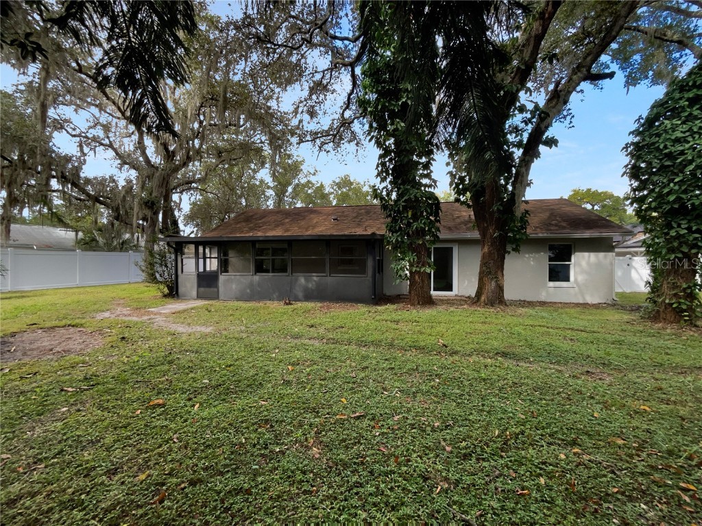 5165 Chesapeake Avenue Orlando FL 32808 O6354740 image8