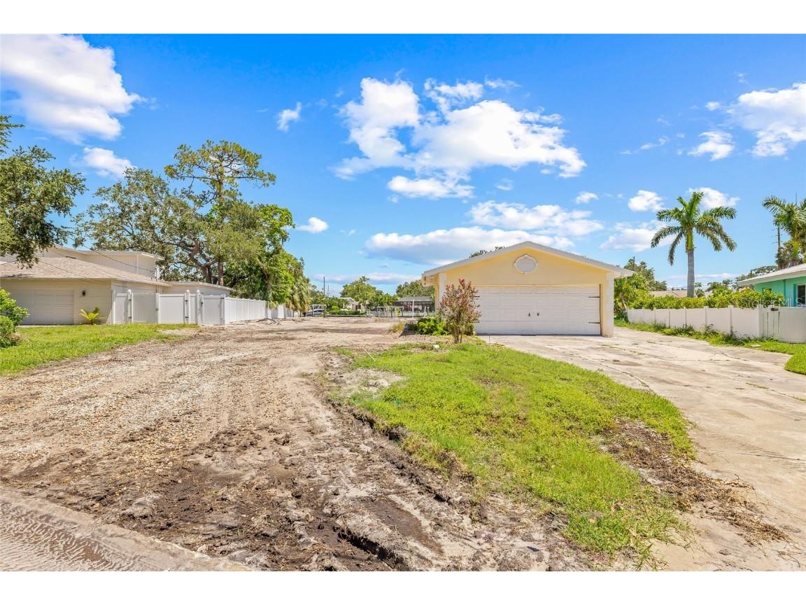 5165 Dover Street NE Saint Petersburg FL 33703 TB8412937 image1