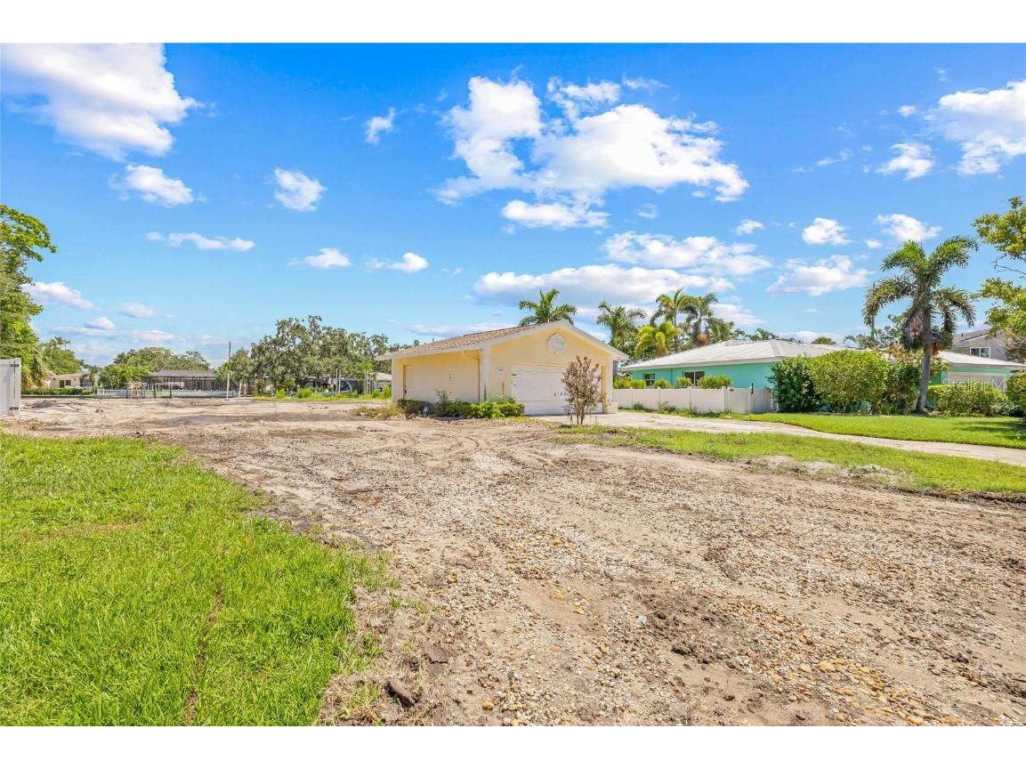 5165 Dover Street NE Saint Petersburg FL 33703 TB8412937 image2