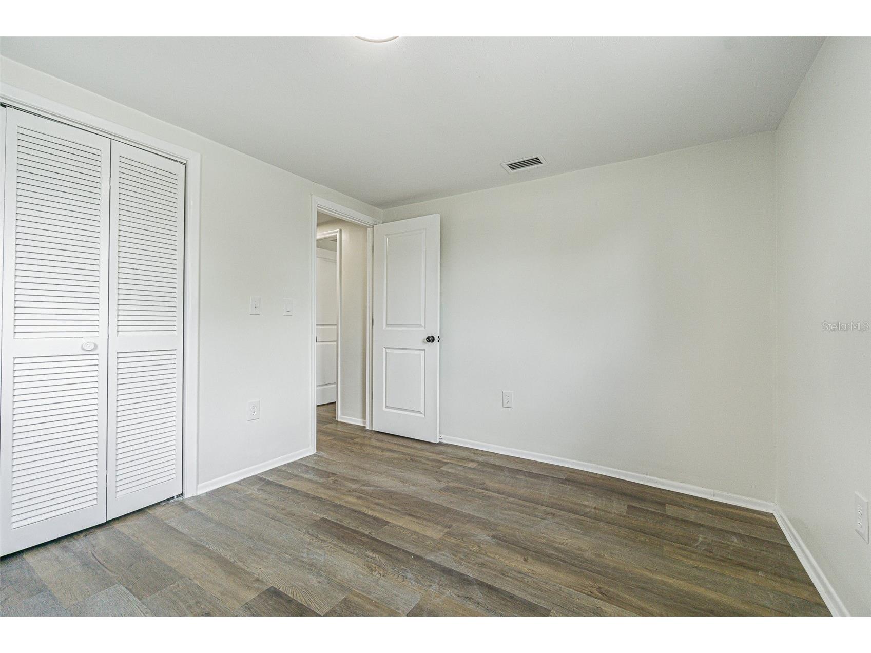 5165 Greenwood Street New Port Richey FL 34653 TB8495586 image20