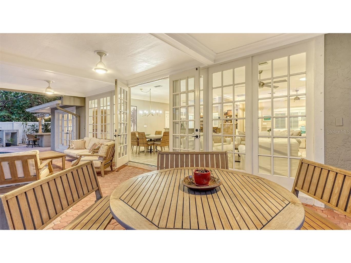 5165 Sandy Cove Avenue Siesta Key FL 34242 A4674745 image25