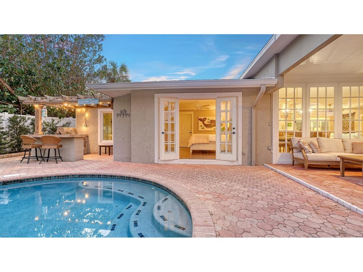 5165 Sandy Cove Avenue Siesta Key FL 34242 A4674745 image50