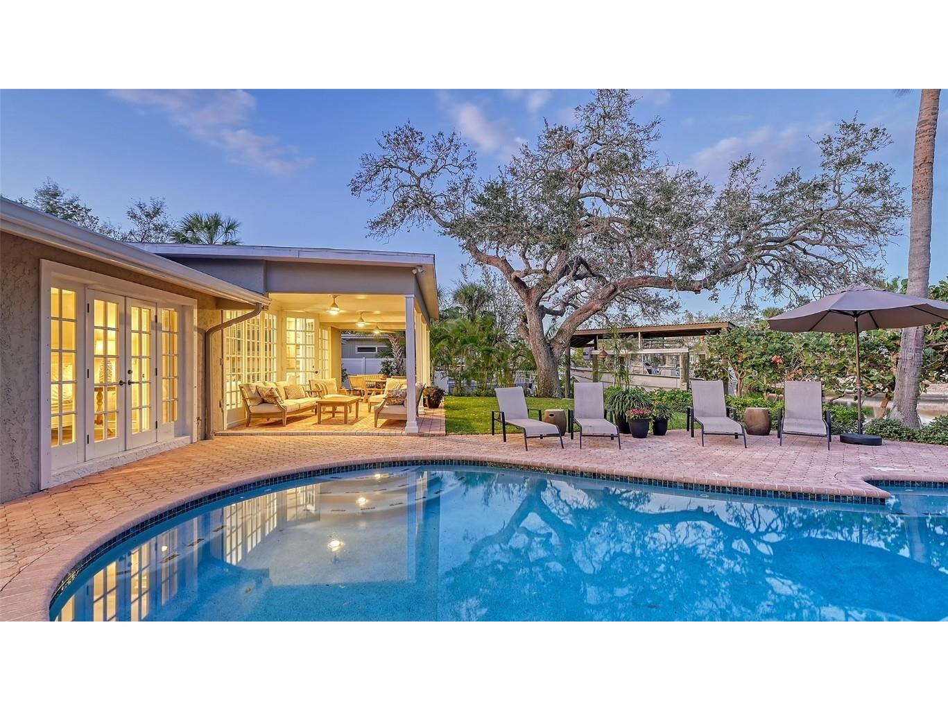 5165 Sandy Cove Avenue Siesta Key FL 34242 A4674745 image52