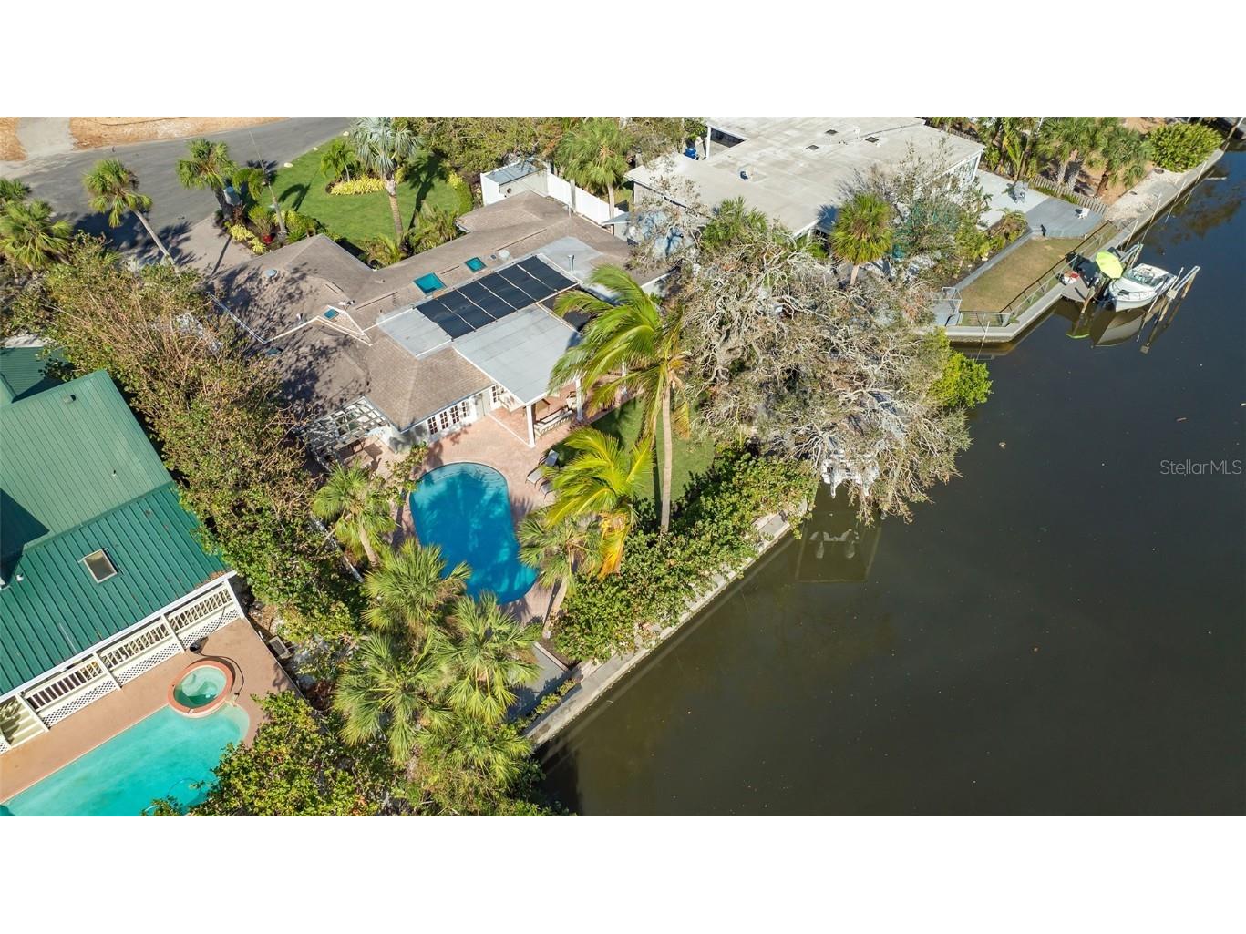 5165 Sandy Cove Avenue Siesta Key FL 34242 A4674745 image73