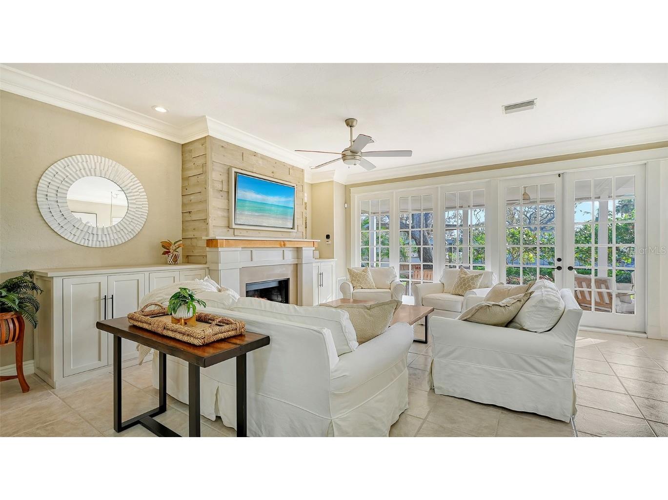 5165 Sandy Cove Avenue Siesta Key FL 34242 A4674745 image9