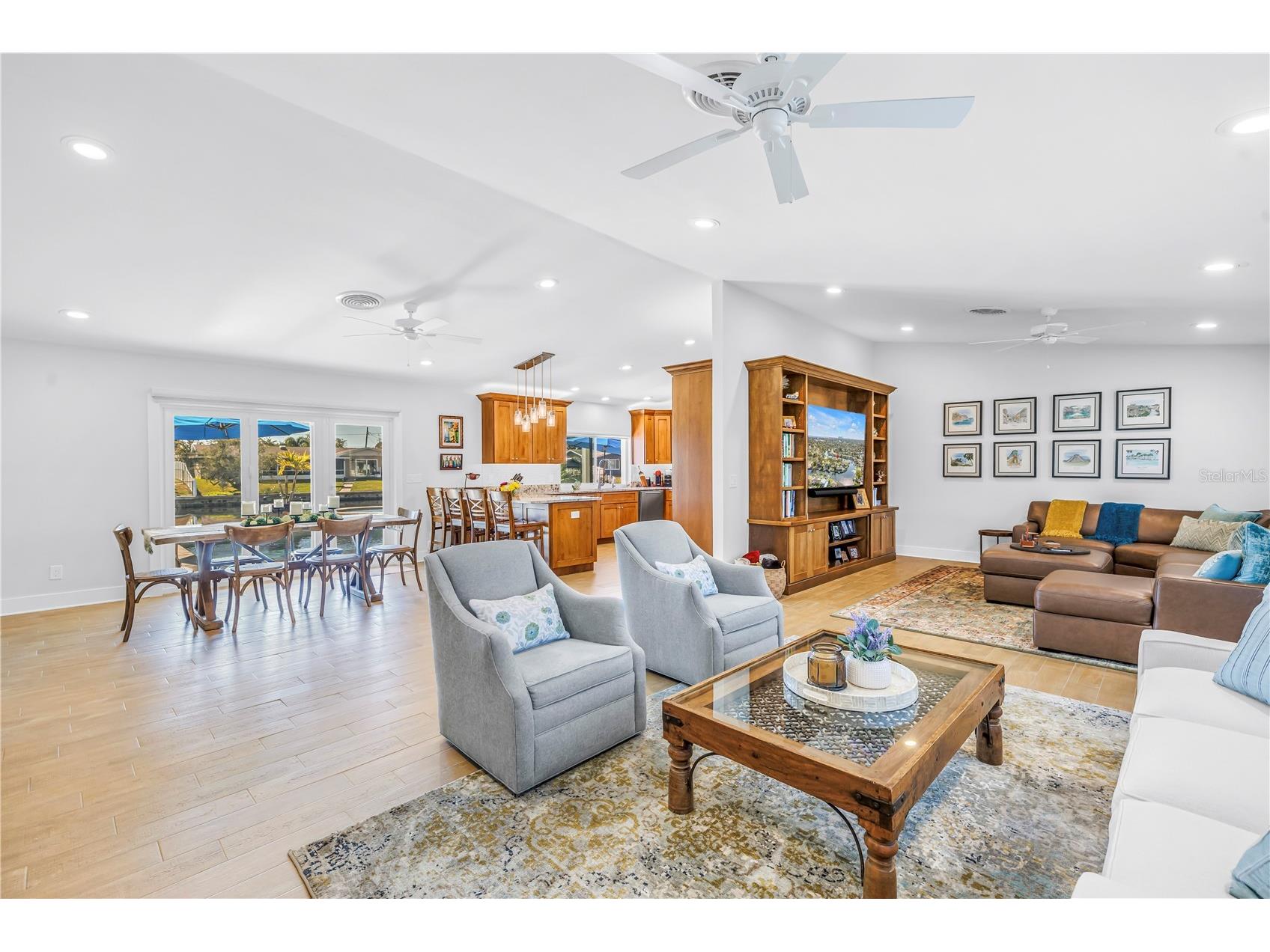 5166 Horseshoe Place NE Saint Petersburg FL 33703 TB8471710 image5