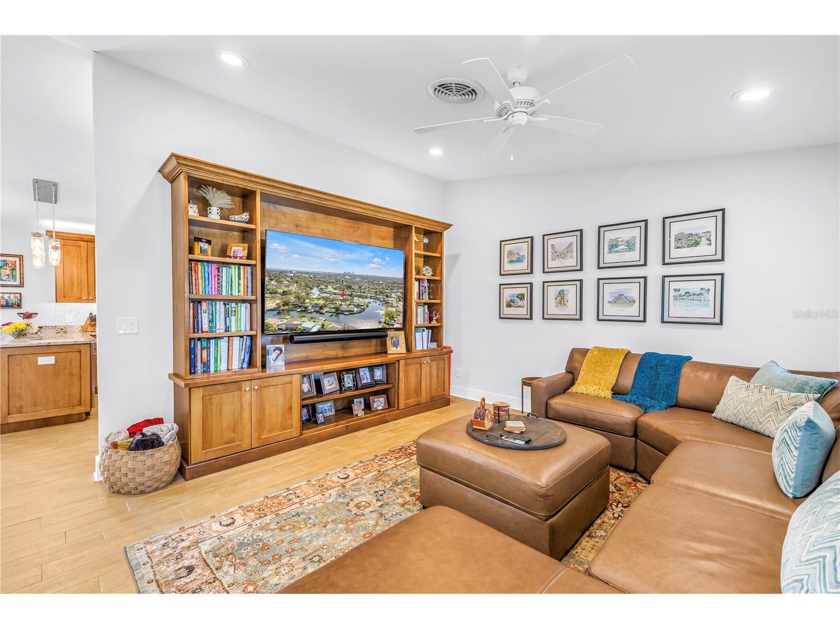 5166 Horseshoe Place NE Saint Petersburg FL 33703 TB8471710 image8