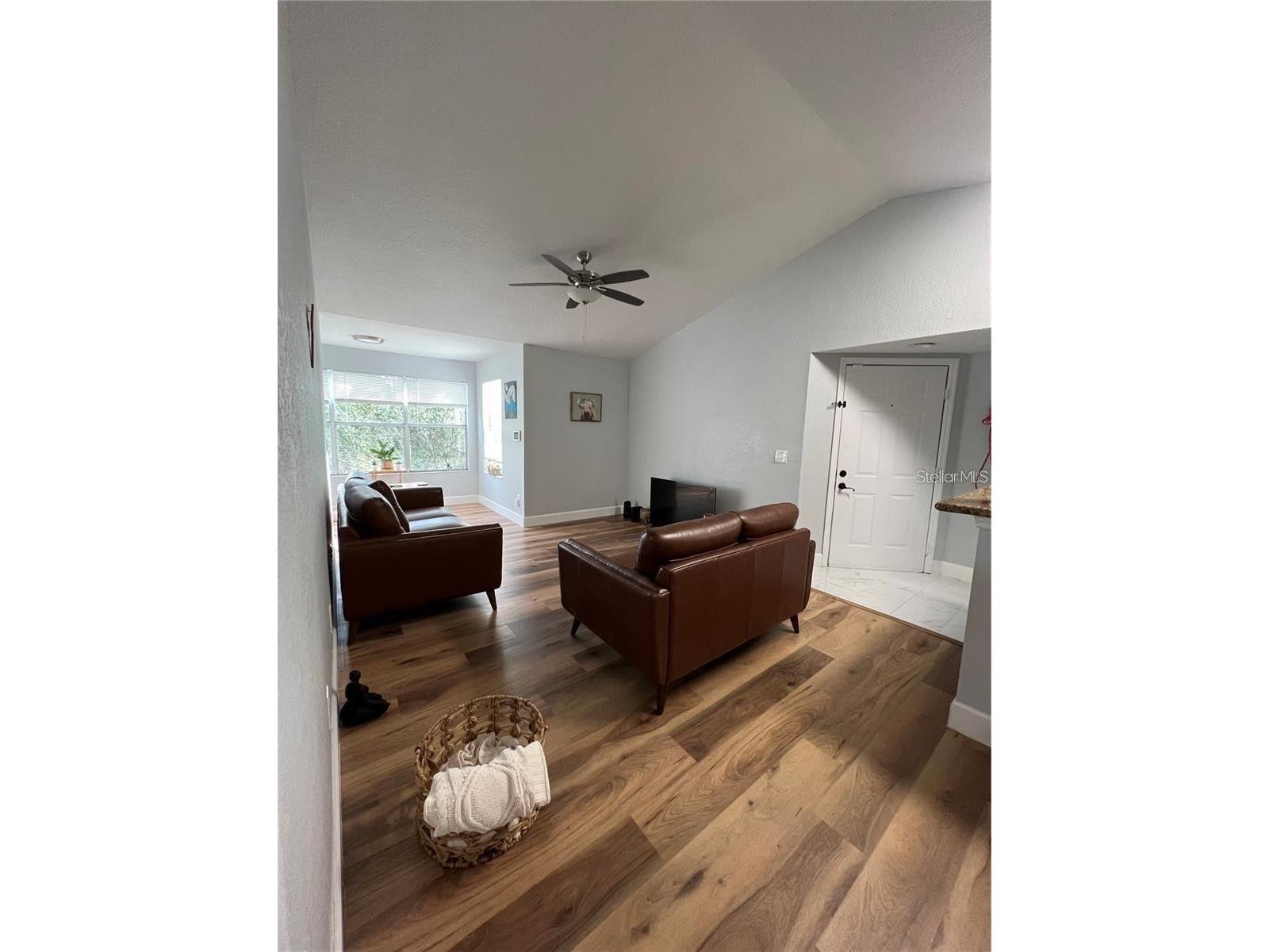 5168 Conroy Road #28 Orlando FL 32811 O6414968 image2