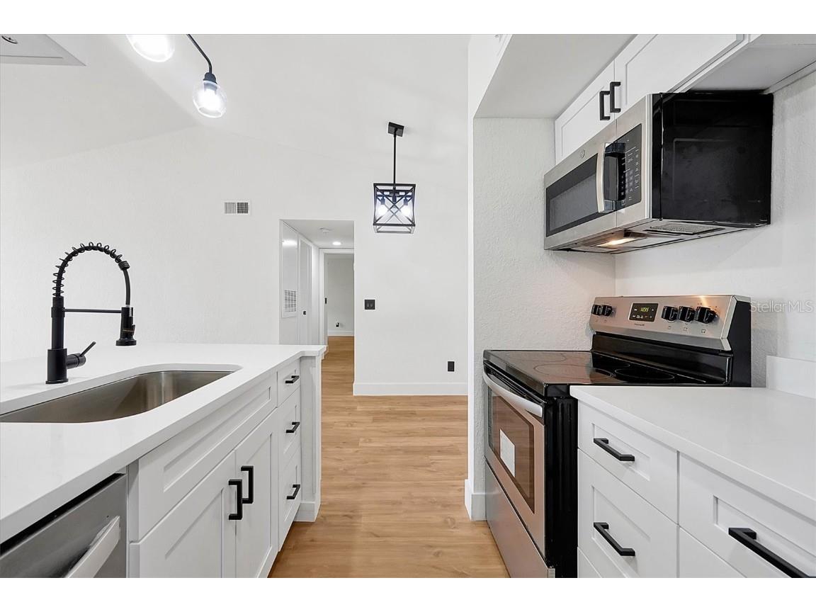 5168 Conroy Road #35 Orlando FL 32811 O6307750 image6