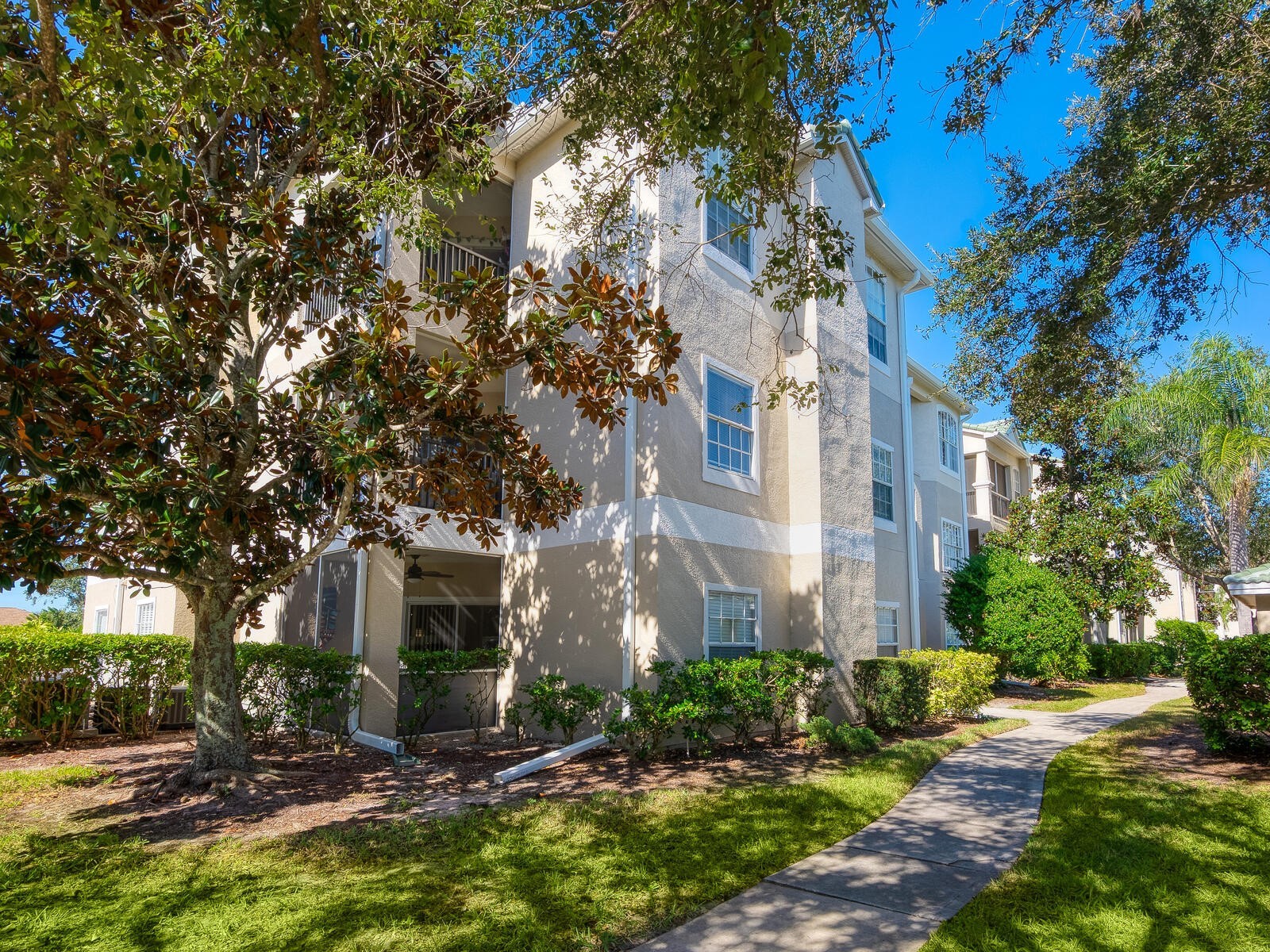5168 Northridge Road #102 Sarasota FL 34238 A4671367 image1