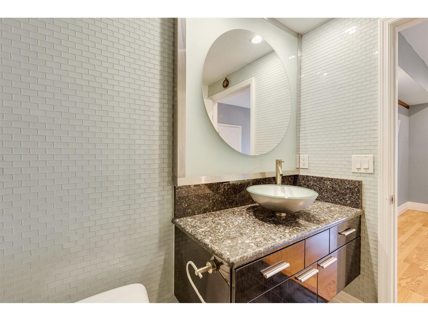 5168 Northridge Road #106 Sarasota FL 34238 A4678383 image24