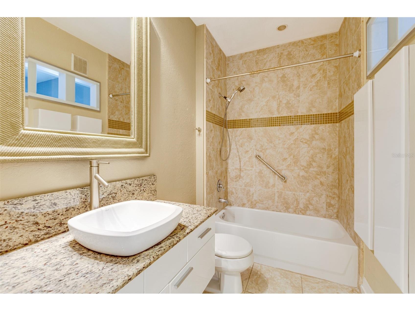 5168 Northridge Road #106 Sarasota FL 34238 A4678383 image28