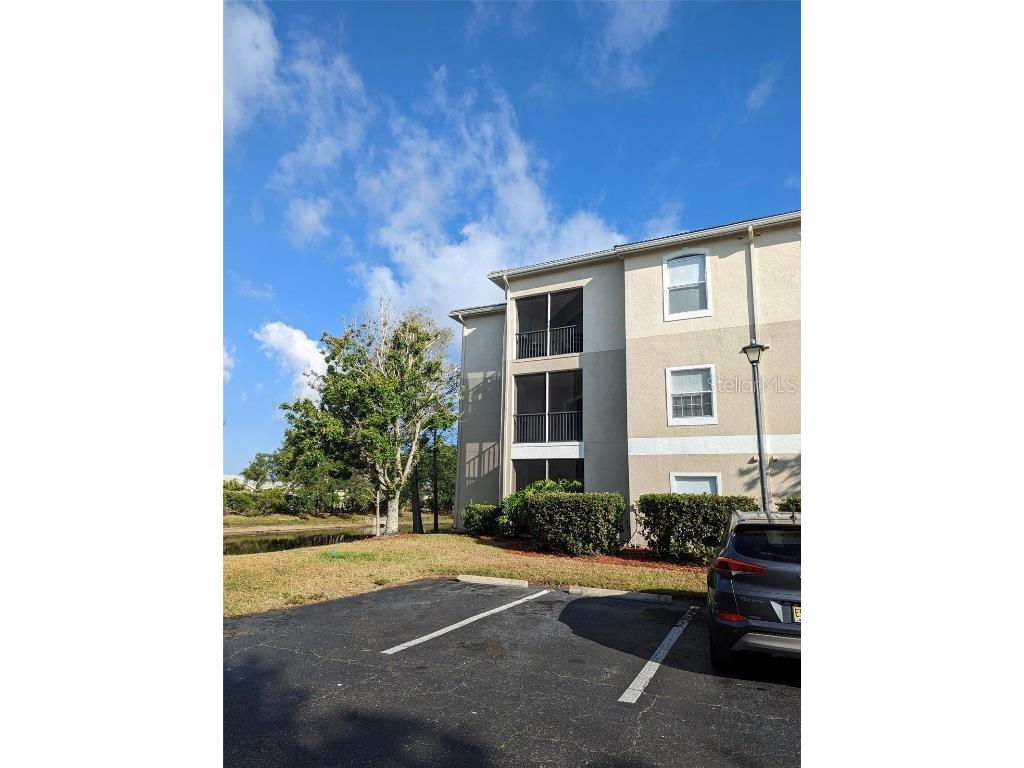 5168 Northridge Road #212 Sarasota FL 34238 A4566956 image1