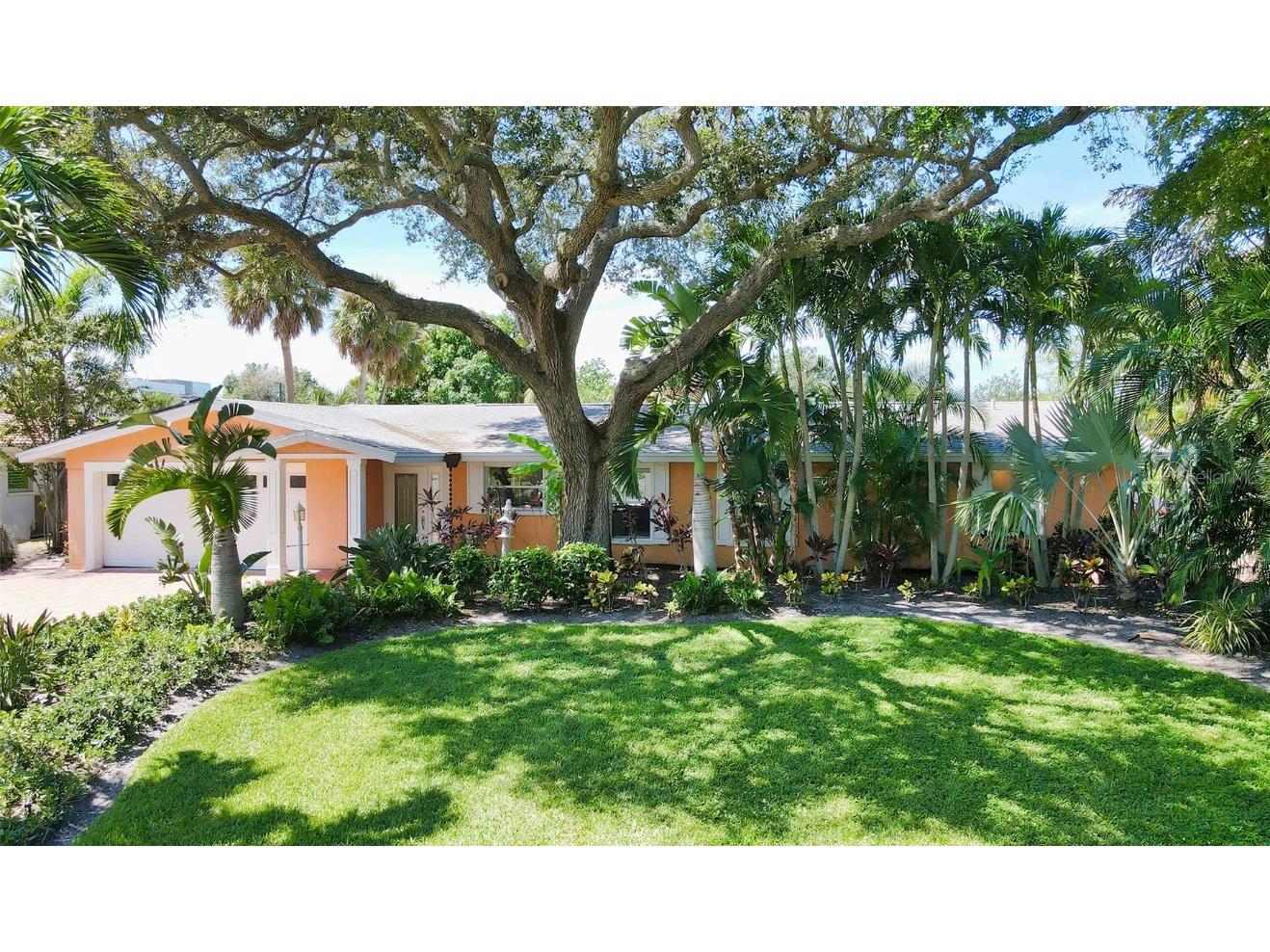 5168 Sandy Shore Avenue Sarasota FL 34242 A4584287 image1