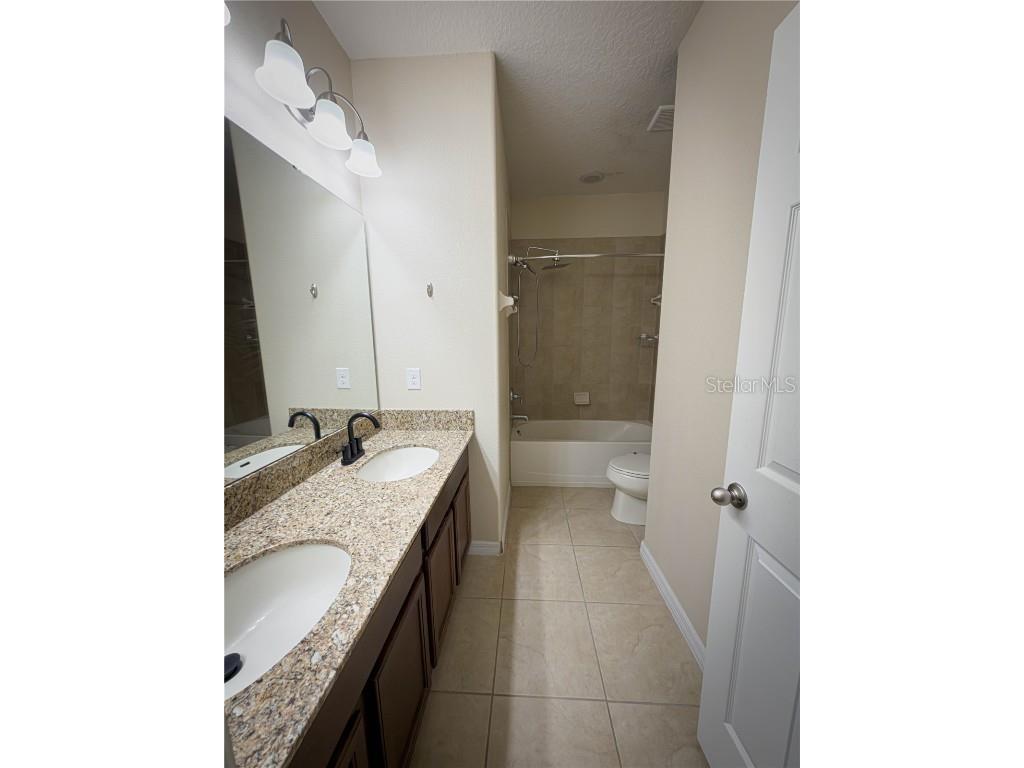 5169 Dove Tree Street Orlando FL 32811 O6358414 image4