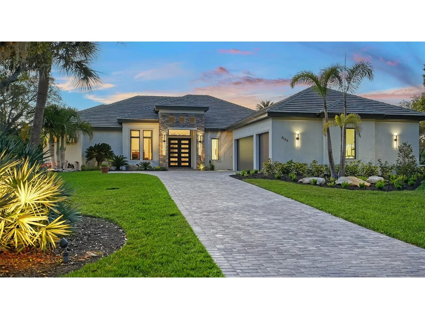 5169 Kestral Park Lane Sarasota FL 34231 A4601765 image1