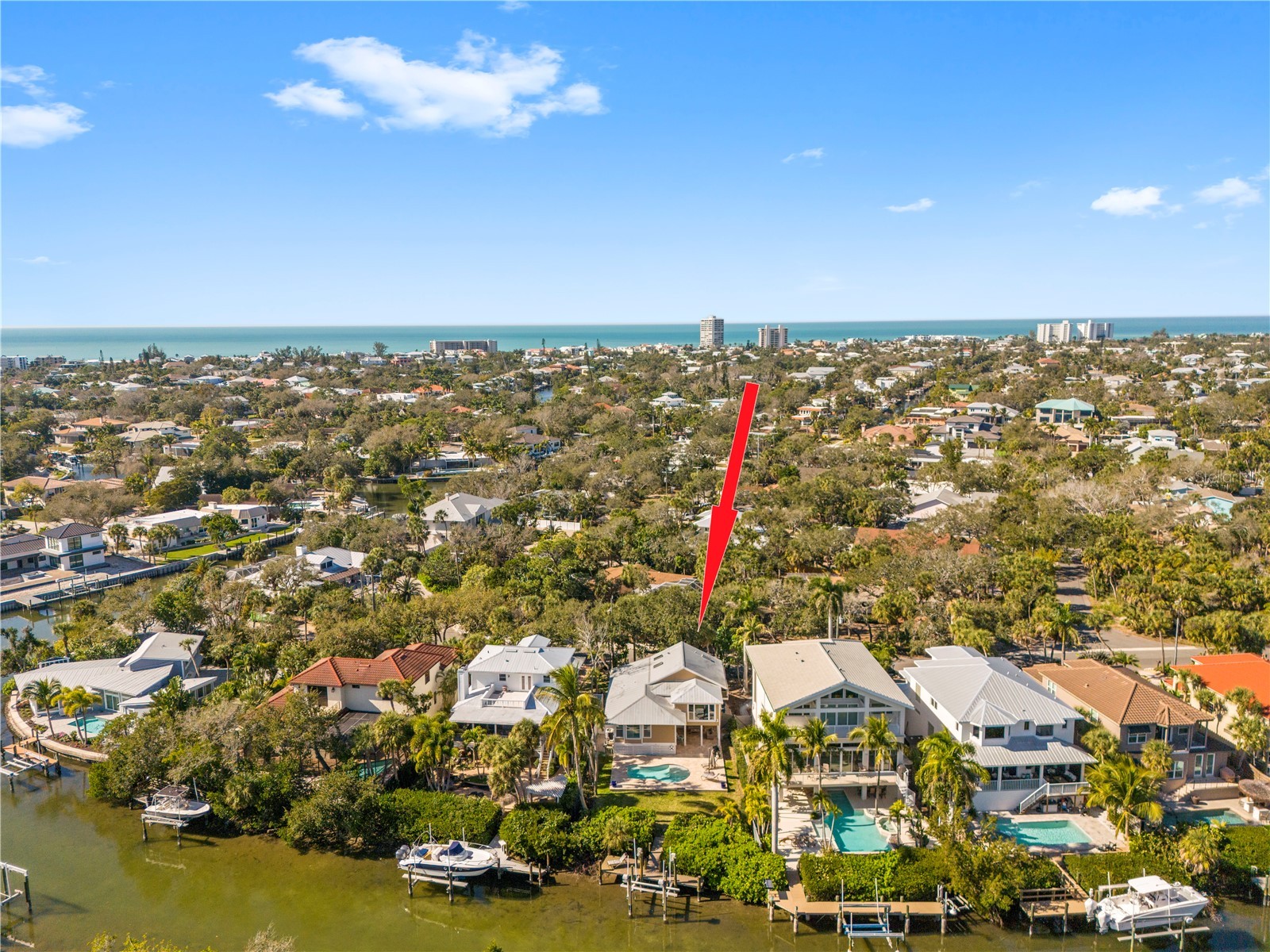 5169 Oxford Drive Sarasota FL 34242 V4948468 image1