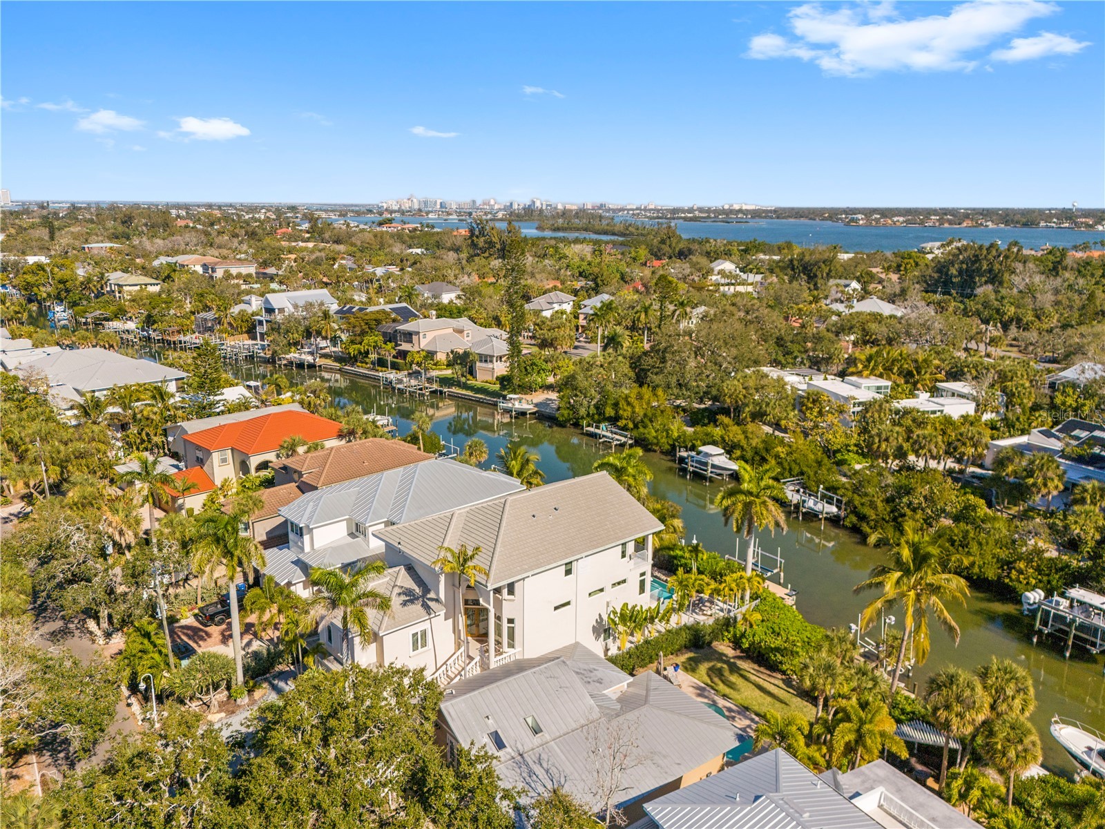 5169 Oxford Drive Sarasota FL 34242 V4948468 image37